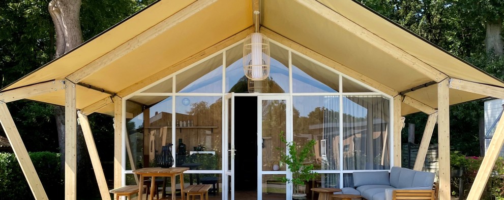 Buitenkant.jpg Buitenkant.jpg