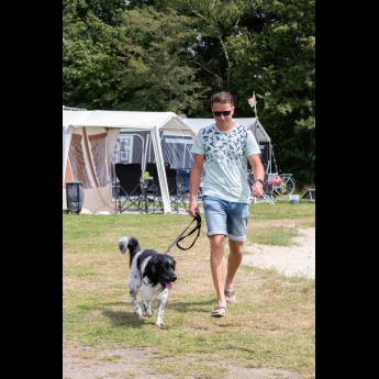 man met hond.jpg